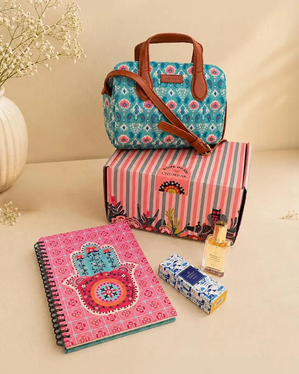 Happy Essentials Gift Box for her set of 3 - Threads of Joy — image 1