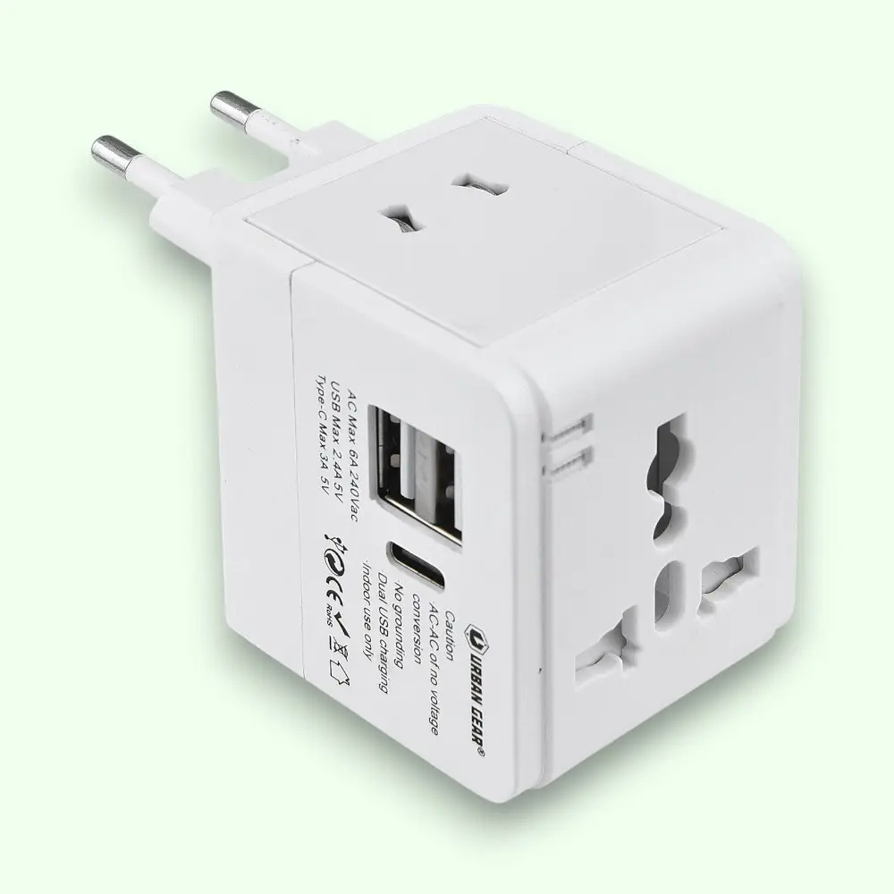 Urban Gear Cube Pro Universal Travel Adaptor 2USB + Type-C- White — image 1